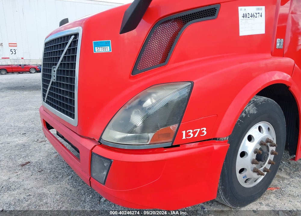 2013 VOLVO VN VIN: 4V4NC9EH0DN564244