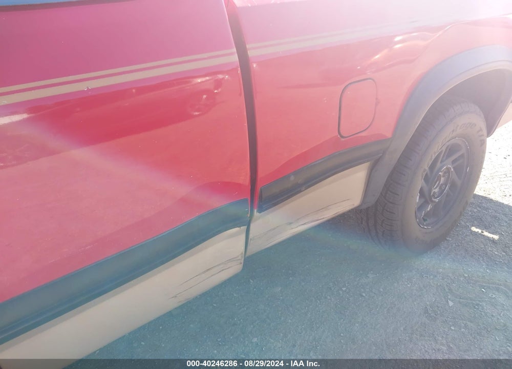 1993 DODGE DAKOTA VIN: 1B7FL23X9PS260837