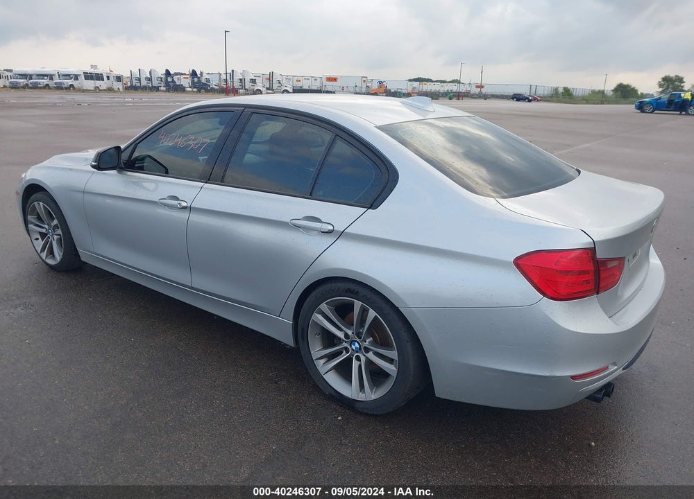 2013 BMW 328I VIN: WBA3A5G57DNN66011