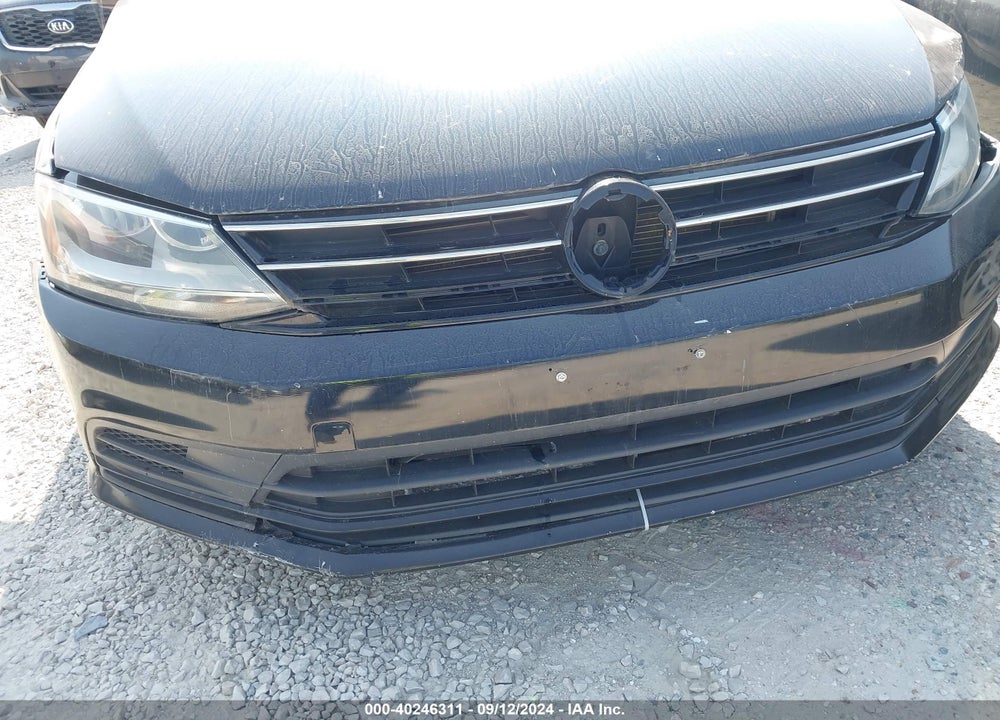 2015 VOLKSWAGEN JETTA VIN: 3VWD07AJ9FM411420
