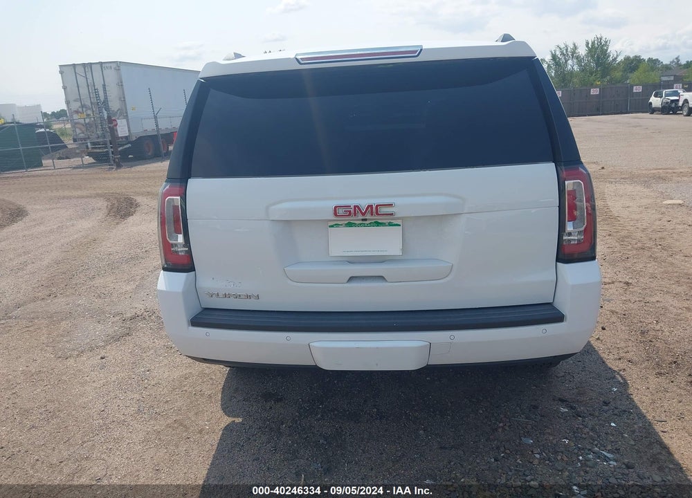 2018 GMC YUKON SLE VIN: 1GKS2AKC1JR360587