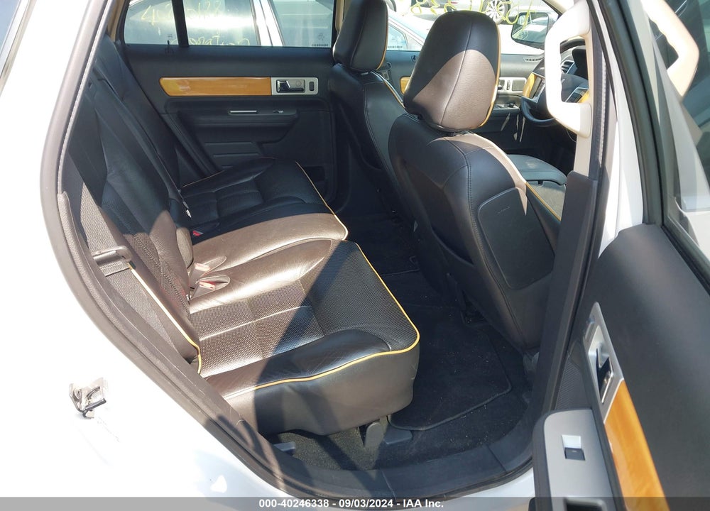 2010 LINCOLN MKX VIN: 2LMDJ8JC1ABJ11808