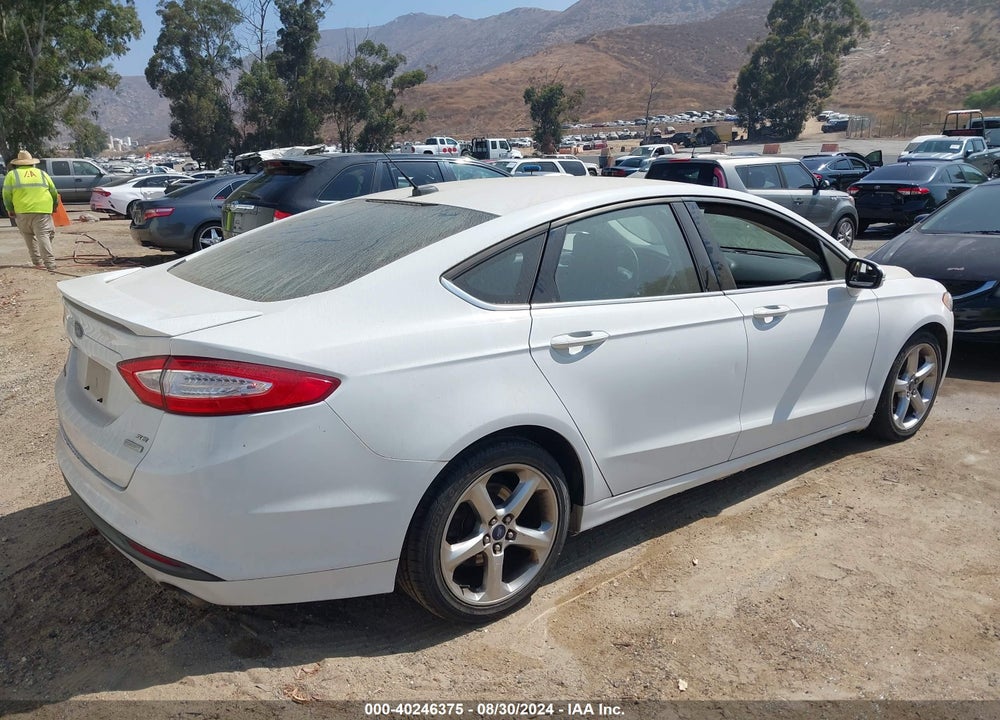 2015 FORD FUSION SE VIN: 3FA6P0HD9FR280965