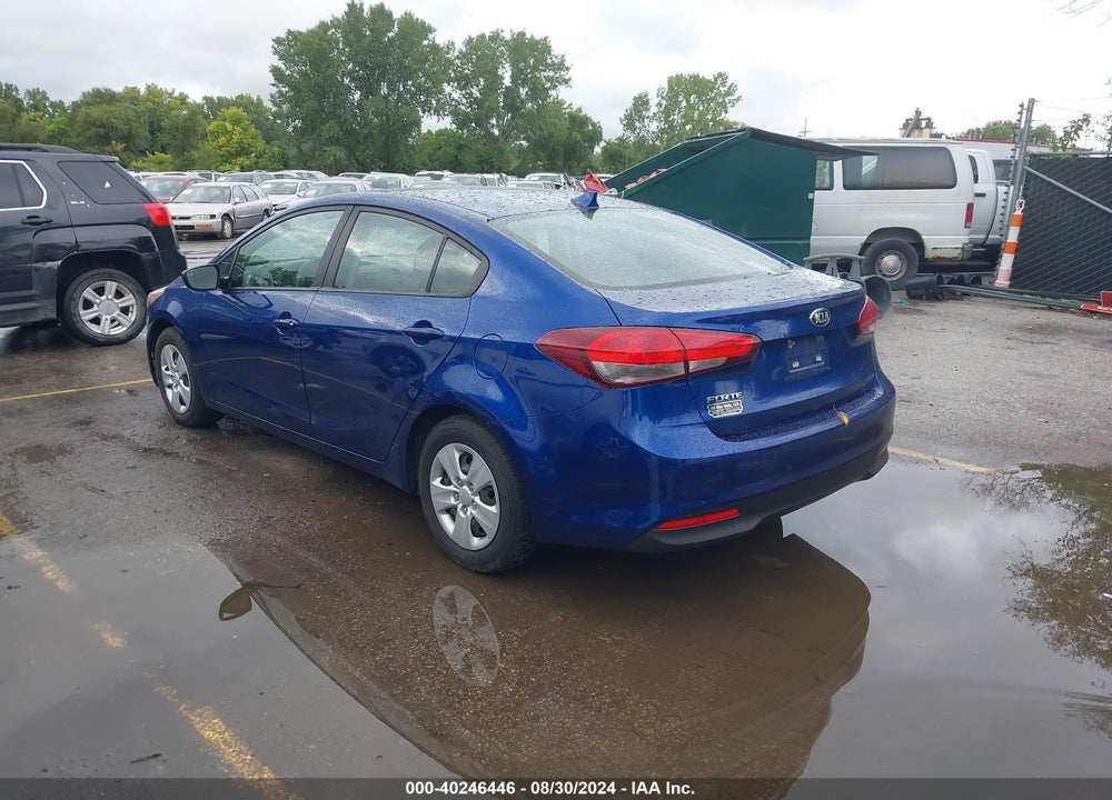 2018 KIA FORTE LX VIN: 3KPFK4A73JE280741