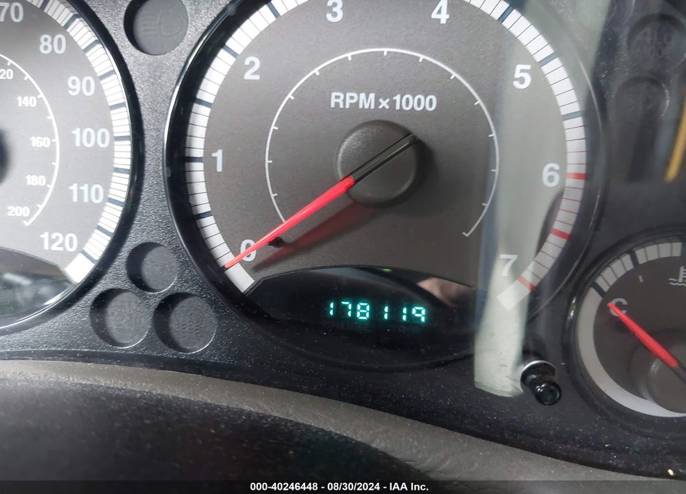 2005 JEEP LIBERTY SPORT VIN: 1J4GL48K25W607292