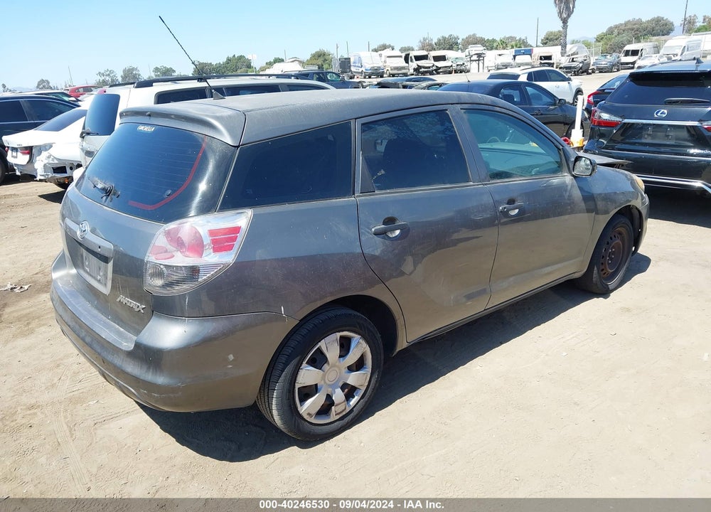 2005 TOYOTA MATRIX VIN: 2T1KR32E15C442579