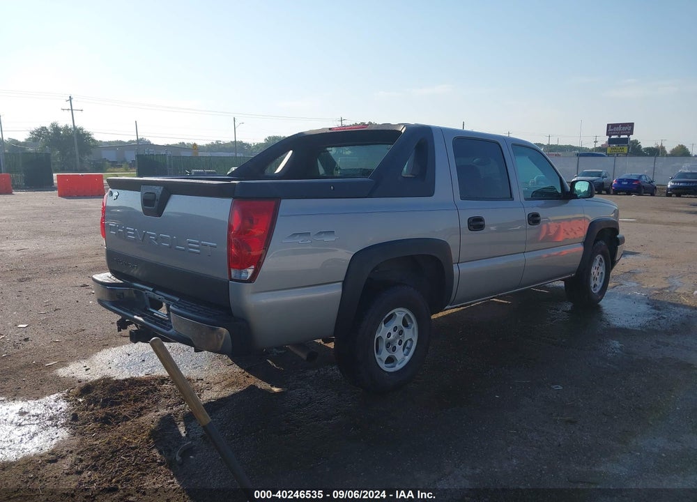 2006 CHEVROLET AVALANCHE 1500 LS VIN: 3GNEK12Z76G105972