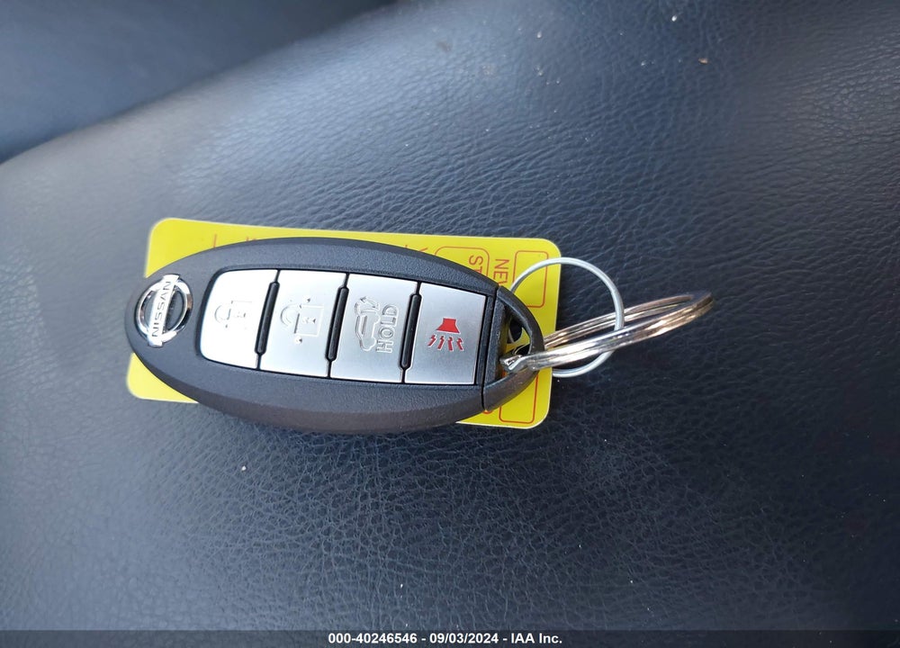 2015 NISSAN ROGUE SL VIN: 5N1AT2MV4FC786952
