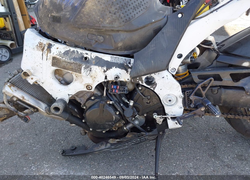 2007 SUZUKI GSX-R1000 VIN: JS1GT77A772109982