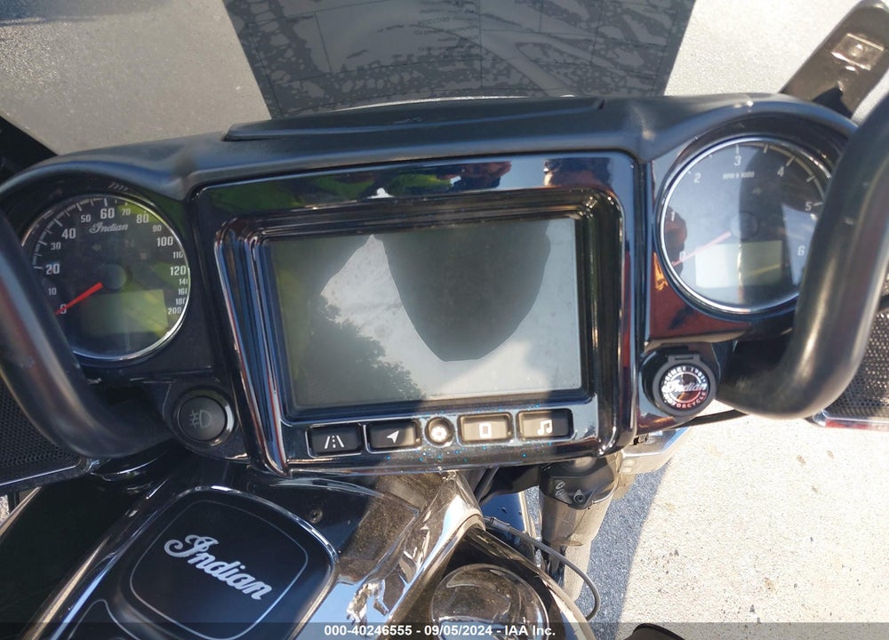 2021 INDIAN MOTORCYCLE CO. ROADMASTER LIMITED VIN: 56KTKABB0M3400196