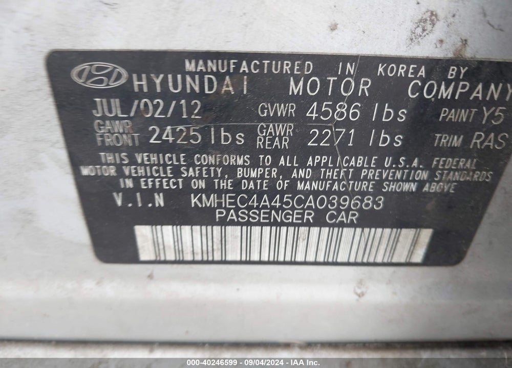 2012 HYUNDAI SONATA VIN: KMHEC4A45CA039683