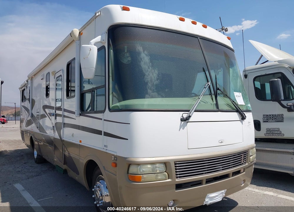 2004 DOLPHIN MOTORHOME VIN: 5B4MP67G743384503