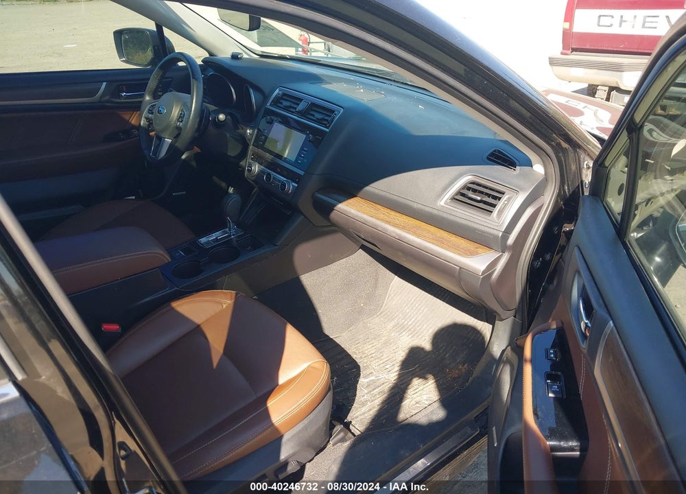 2017 SUBARU OUTBACK 3.6R TOURING VIN: 4S4BSETC5H3360635