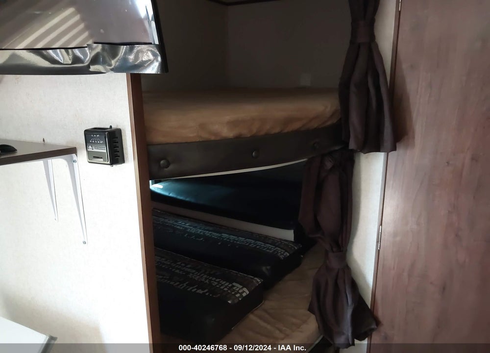 2017 JAYCO JAYFLIGHT 264BHW VIN: 1UJBJ0BN9H17V0422