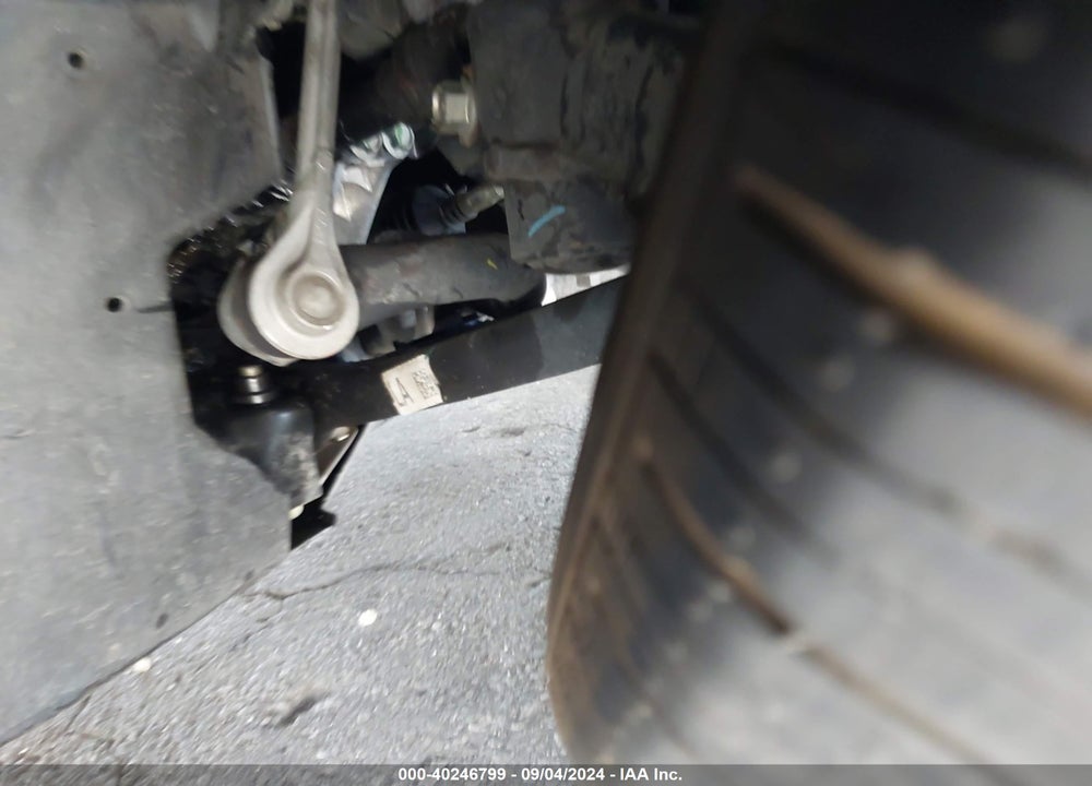 2024 HONDA HR-V 2WD SPORT/2WD SPORT W/O BSI VIN: 3CZRZ1H53RM736213