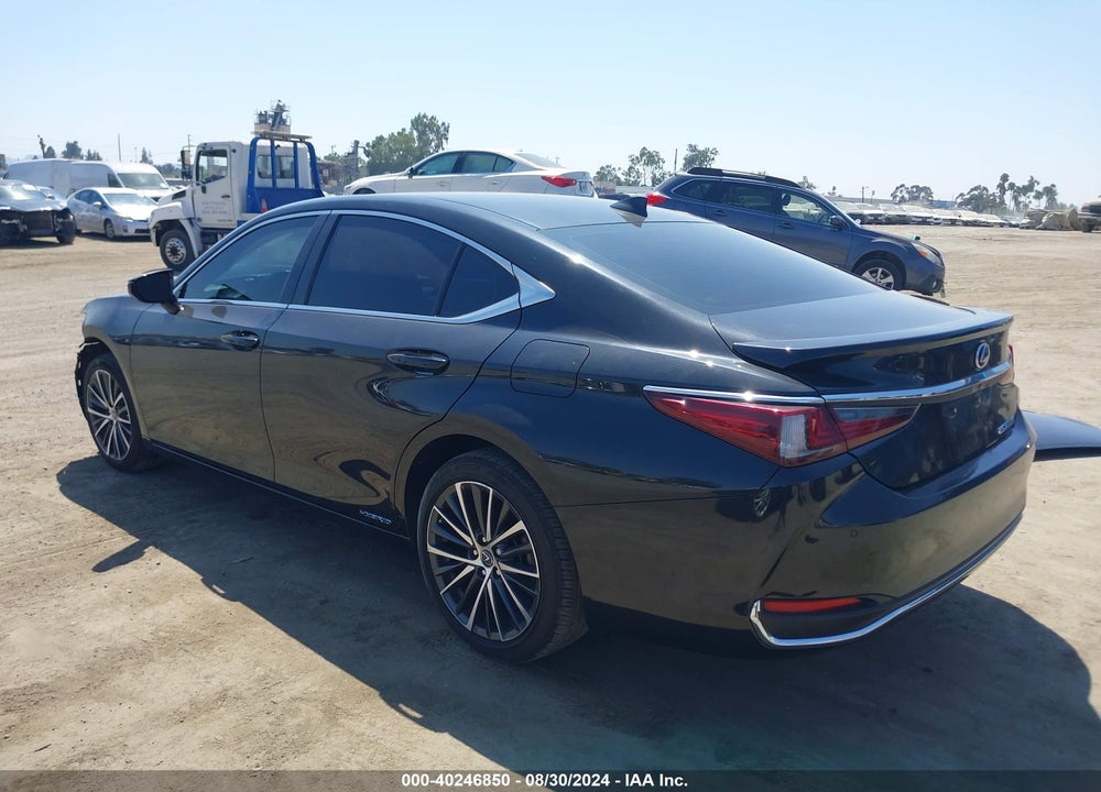 2022 LEXUS ES 300H VIN: 58ADA1C18NU025676