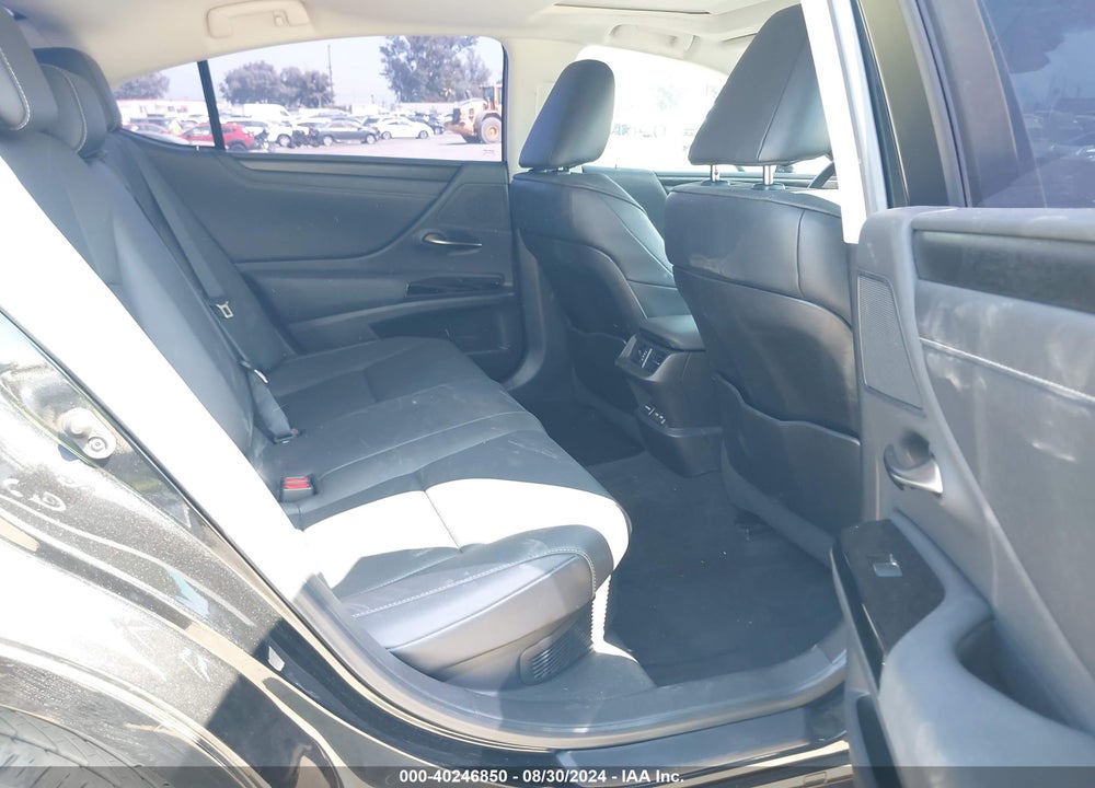 2022 LEXUS ES 300H VIN: 58ADA1C18NU025676