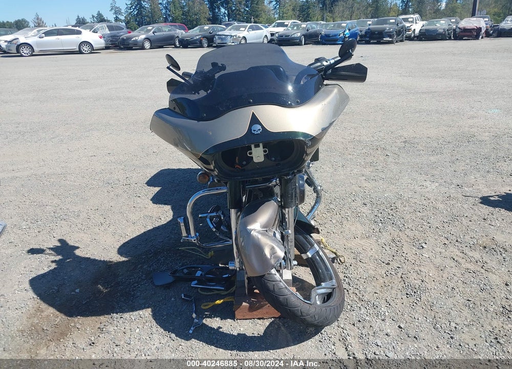2013 HARLEY-DAVIDSON FLTRXSE CVO ROAD GLIDE CUSTOM VIN: 1HD1TC81XDB958758