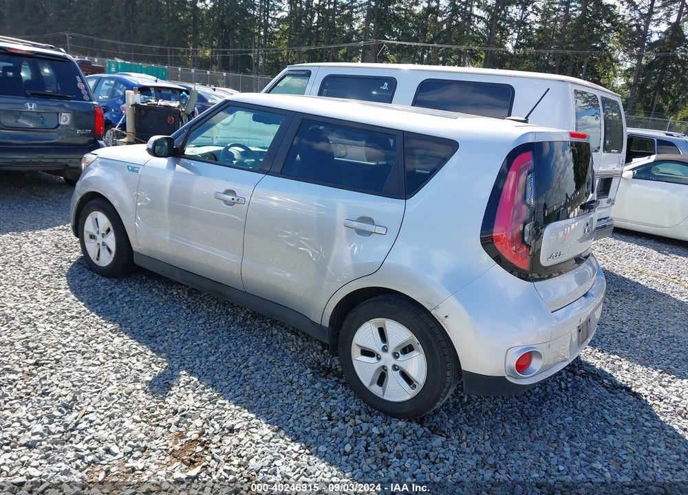 2016 KIA SOUL EV VIN: KNDJX3AE4G7017297