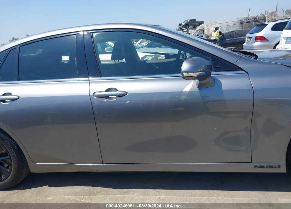2022 TOYOTA MIRAI XLE VIN: JTDAAAAA2NA004812