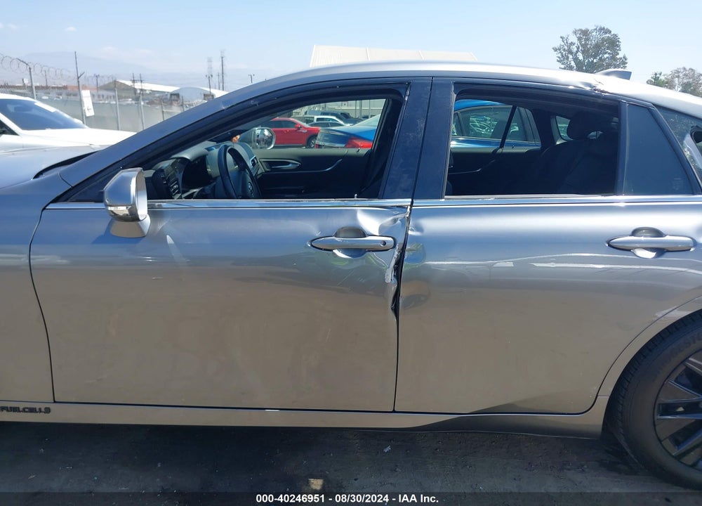 2022 TOYOTA MIRAI XLE VIN: JTDAAAAA2NA004812