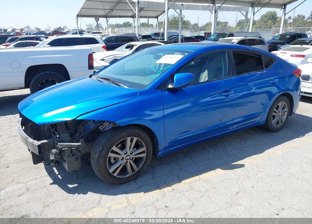 2018 HYUNDAI ELANTRA SEL VIN: 5NPD84LF2JH308356