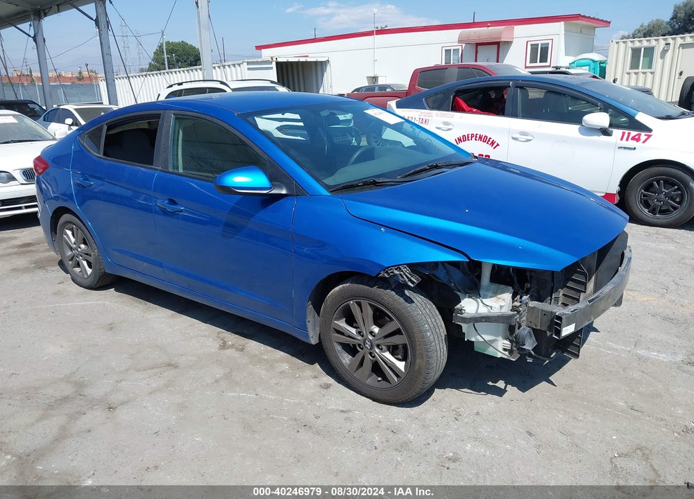 2018 HYUNDAI ELANTRA SEL VIN: 5NPD84LF2JH308356