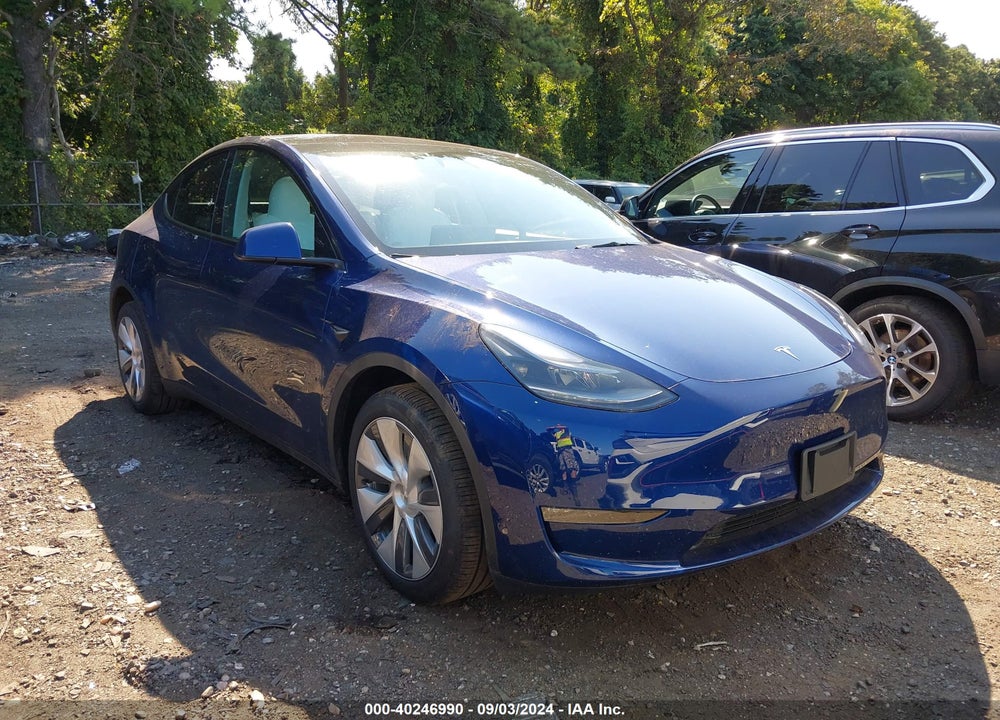 2024 TESLA MODEL Y LONG RANGE DUAL MOTOR ALL-WHEEL DRIVE VIN: 7SAYGDEE9RA240382