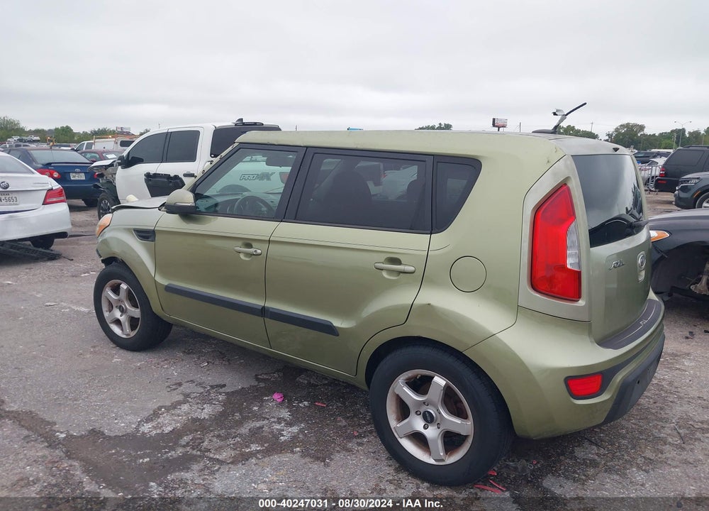 2012 KIA SOUL VIN: KNDJT2A65C7468814