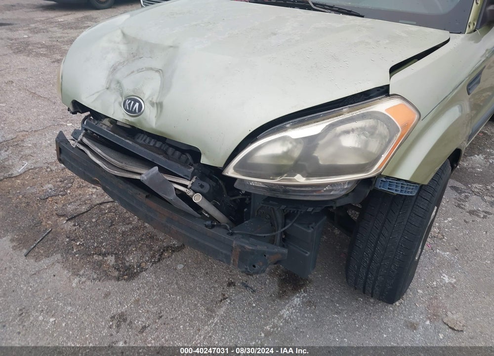 2012 KIA SOUL VIN: KNDJT2A65C7468814
