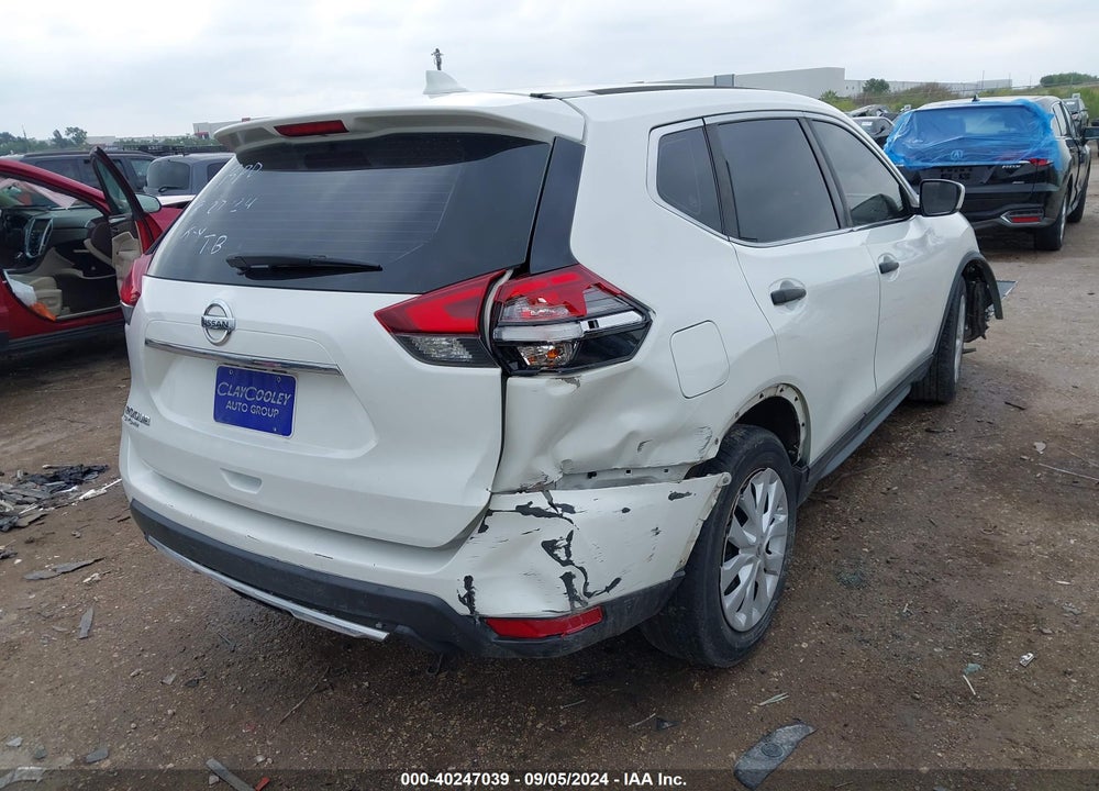 2017 NISSAN ROGUE S VIN: JN8AT2MT7HW135646