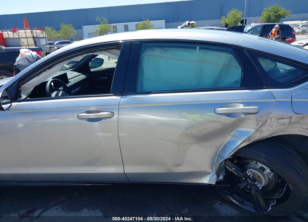 2024 HONDA ACCORD HYBRID SPORT-L VIN: 1HGCY2F73RA055637