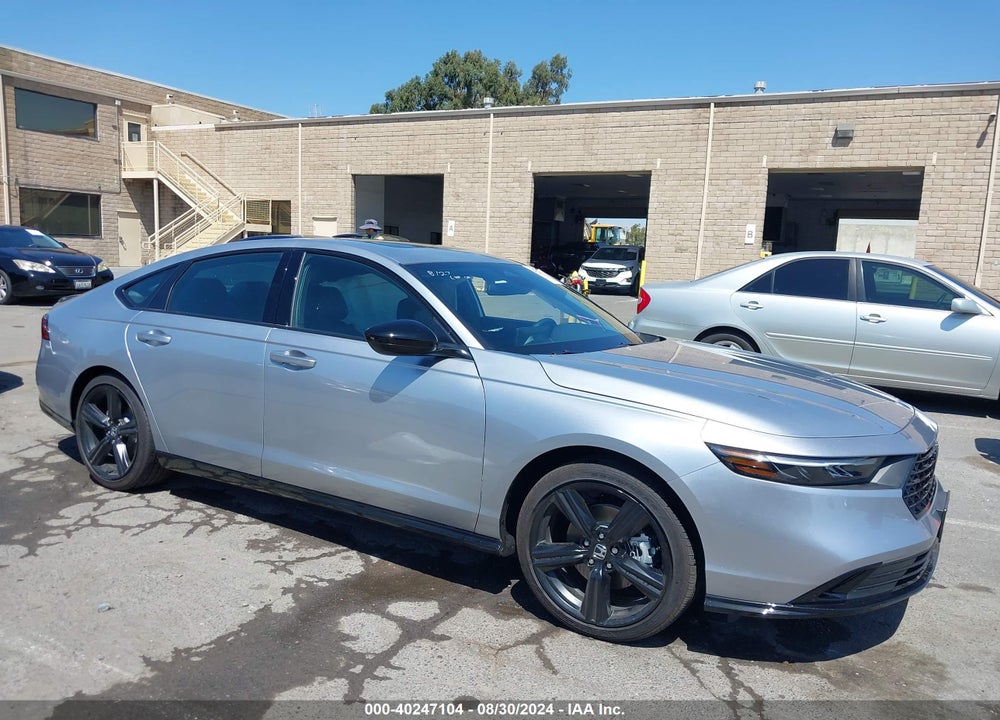 2024 HONDA ACCORD HYBRID SPORT-L VIN: 1HGCY2F73RA055637