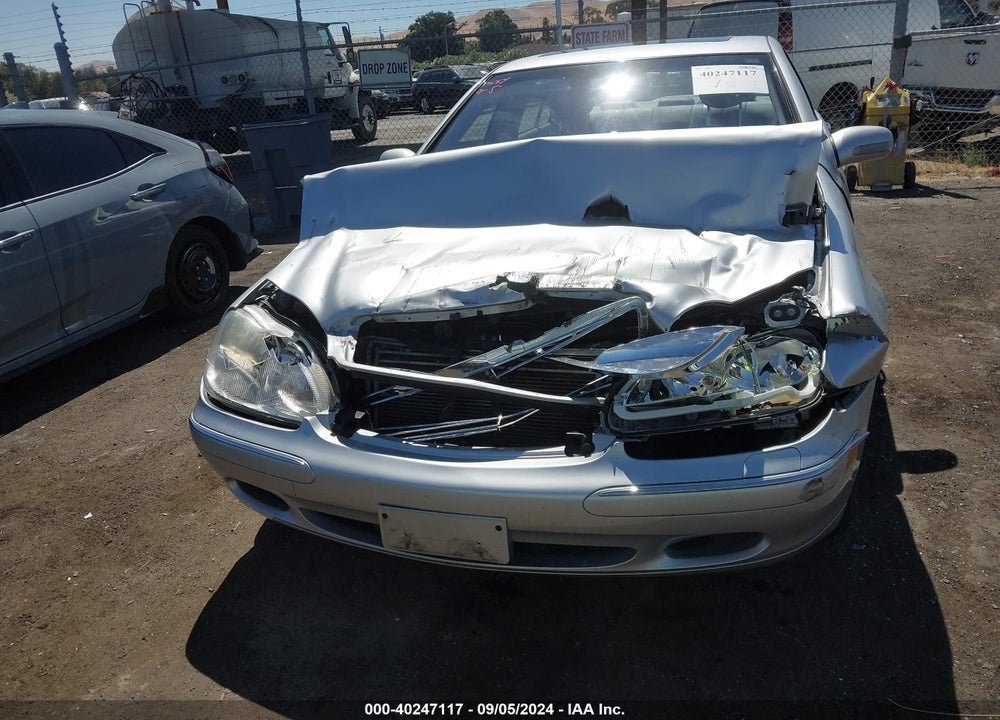 2000 MERCEDES-BENZ S 430 VIN: WDBNG70J8YA129739