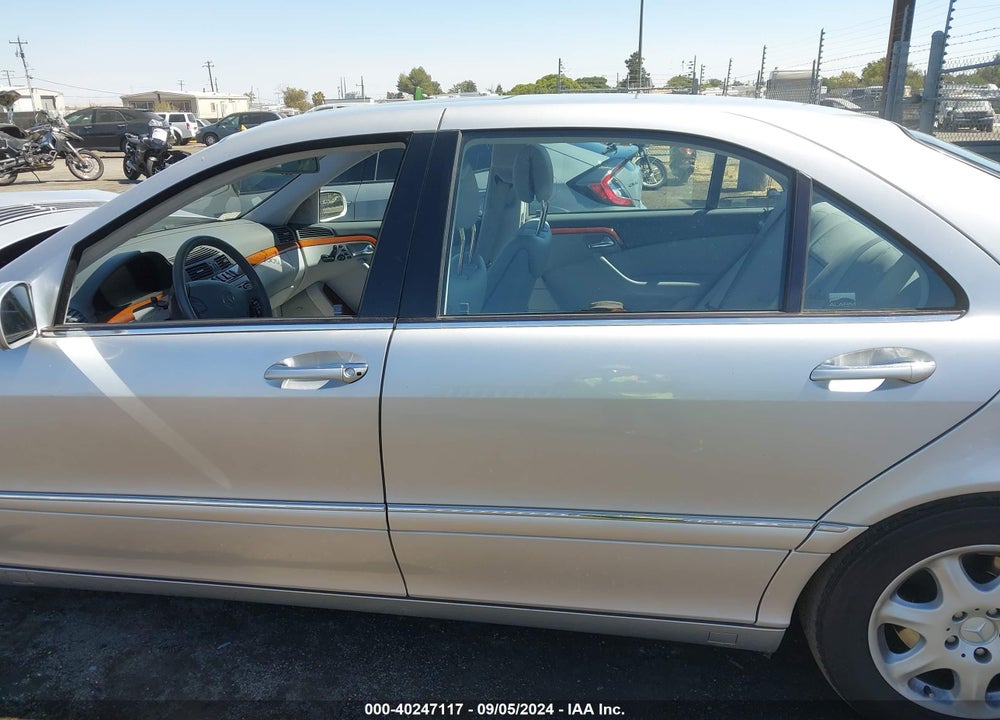 2000 MERCEDES-BENZ S 430 VIN: WDBNG70J8YA129739