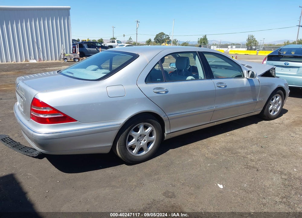 2000 MERCEDES-BENZ S 430 VIN: WDBNG70J8YA129739