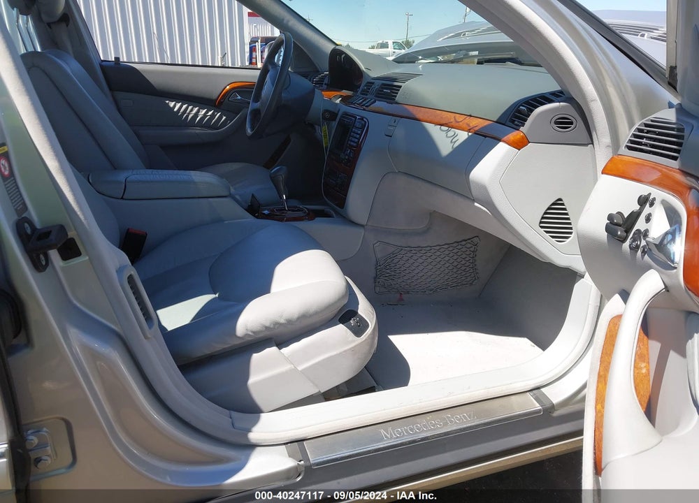 2000 MERCEDES-BENZ S 430 VIN: WDBNG70J8YA129739