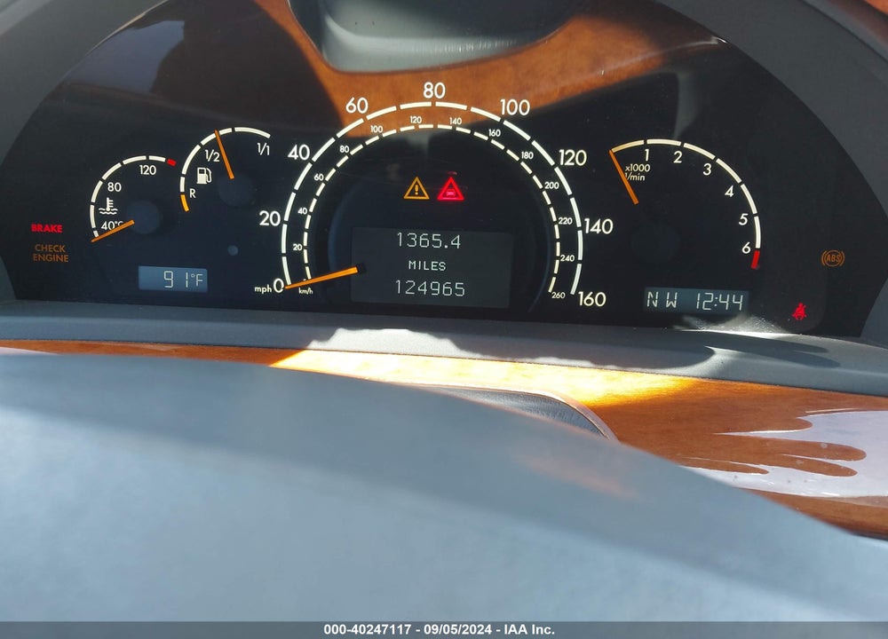 2000 MERCEDES-BENZ S 430 VIN: WDBNG70J8YA129739