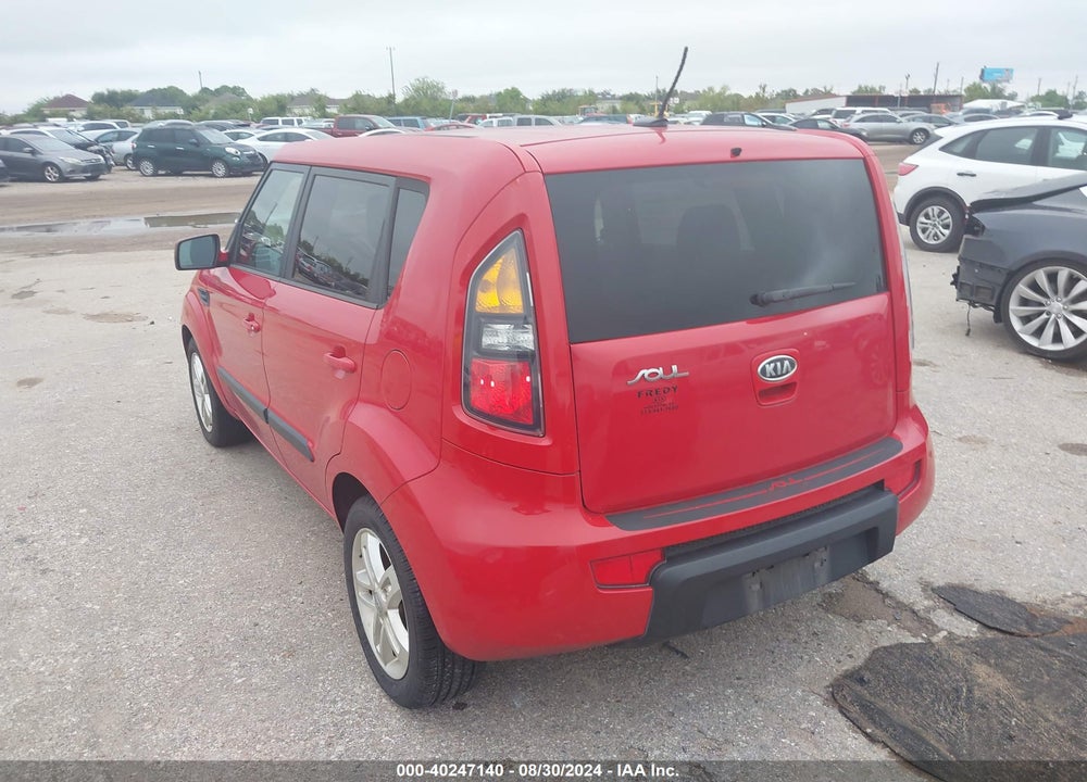 2011 KIA SOUL VIN: KNDJT2A24B7311268