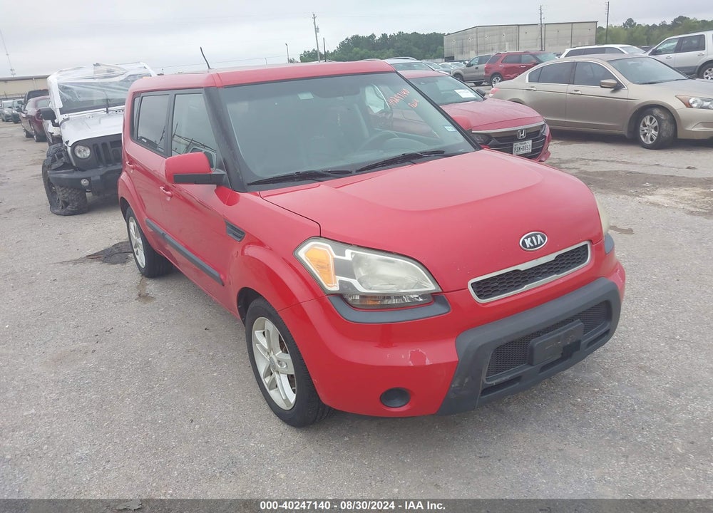 2011 KIA SOUL VIN: KNDJT2A24B7311268