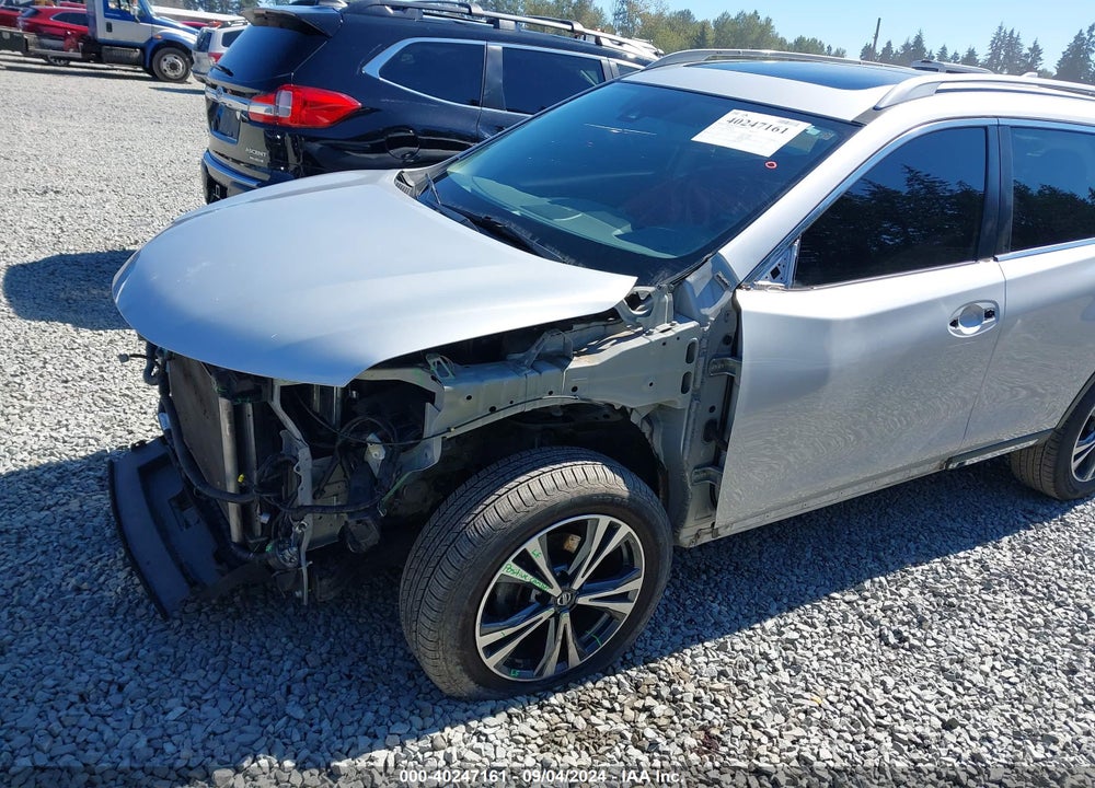 2017 NISSAN ROGUE SL VIN: 5N1AT2MV6HC760050