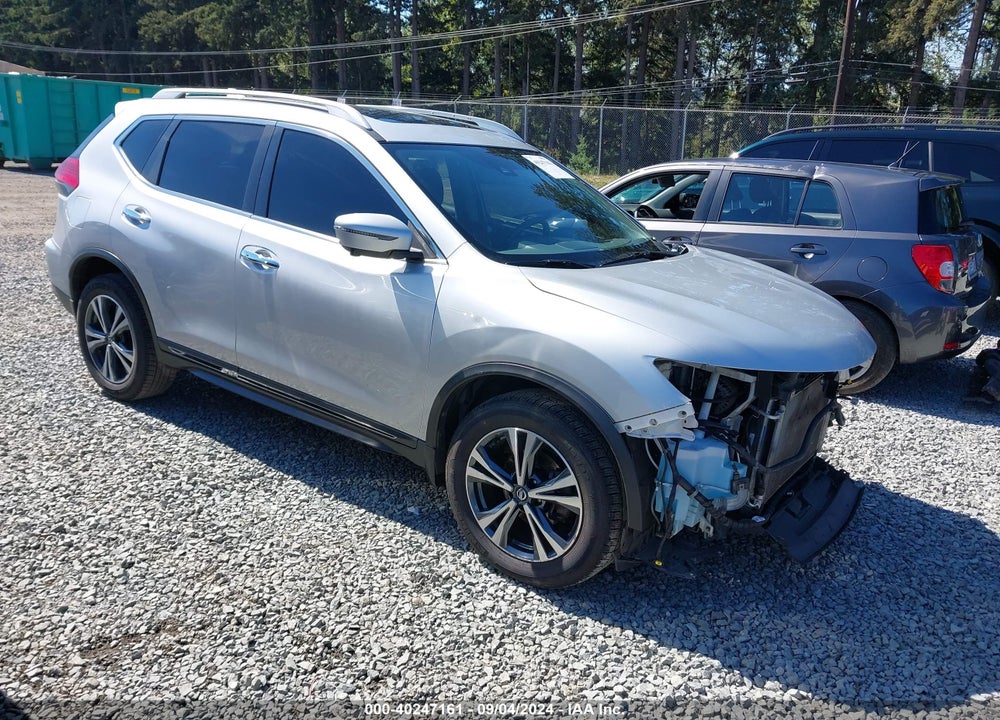 2017 NISSAN ROGUE SL VIN: 5N1AT2MV6HC760050