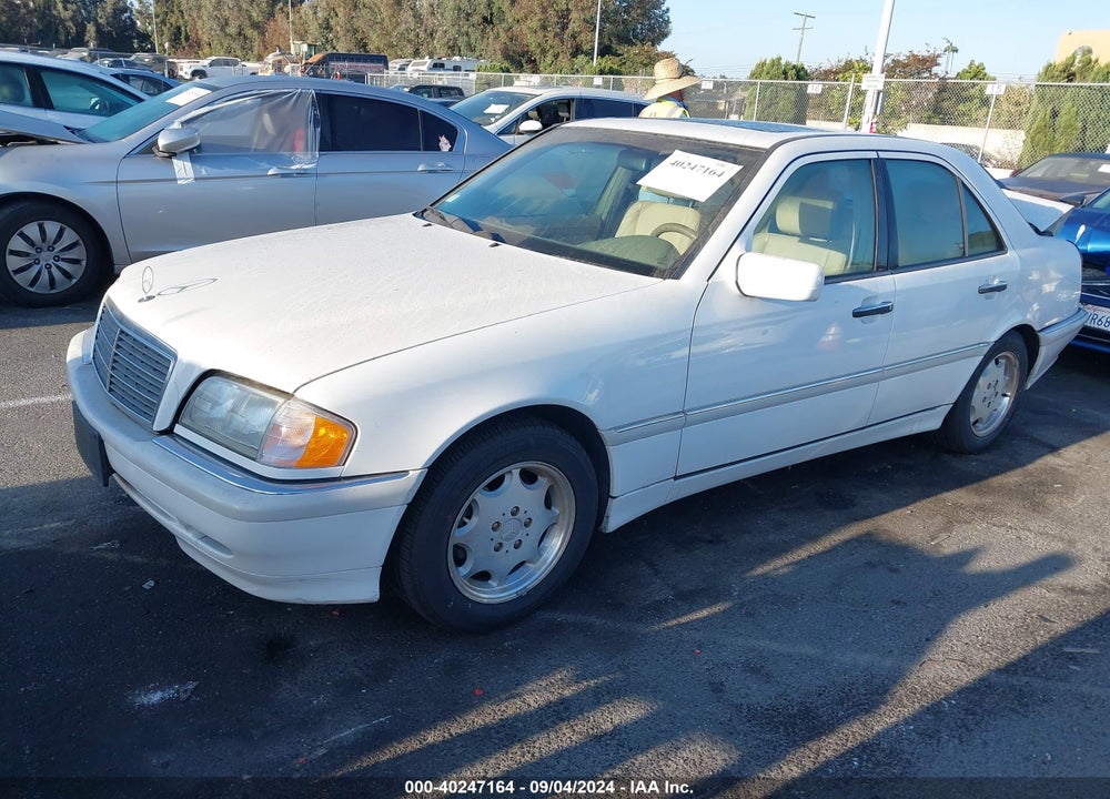 2000 MERCEDES-BENZ C 230 KOMPRESSOR VIN: WDBHA24G0YA839024