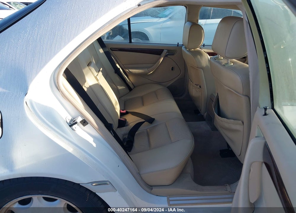 2000 MERCEDES-BENZ C 230 KOMPRESSOR VIN: WDBHA24G0YA839024
