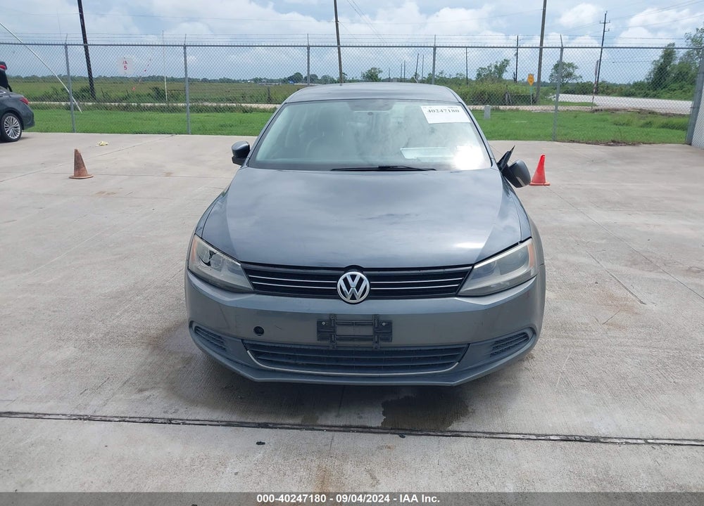 2013 VOLKSWAGEN JETTA 2.5L SE VIN: 3VWDP7AJ6DM402683