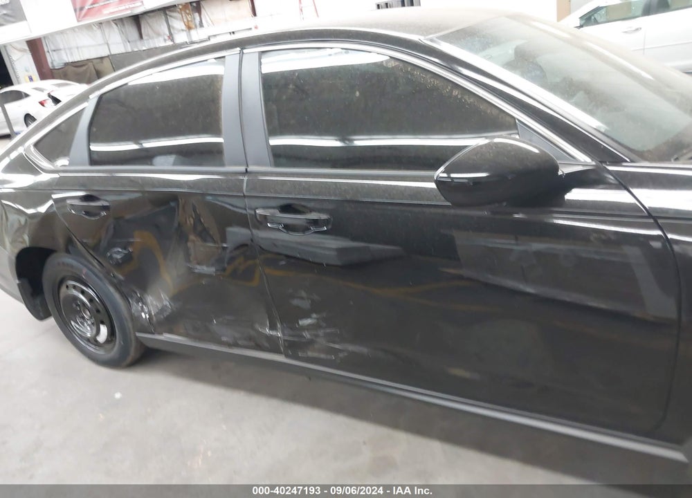 2023 HONDA ACCORD LX VIN: 1HGCY1F20PA011882