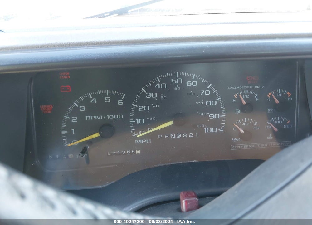 1998 CHEVROLET K1500 FLEETSIDE VIN: 1GCEK19R6WE189952