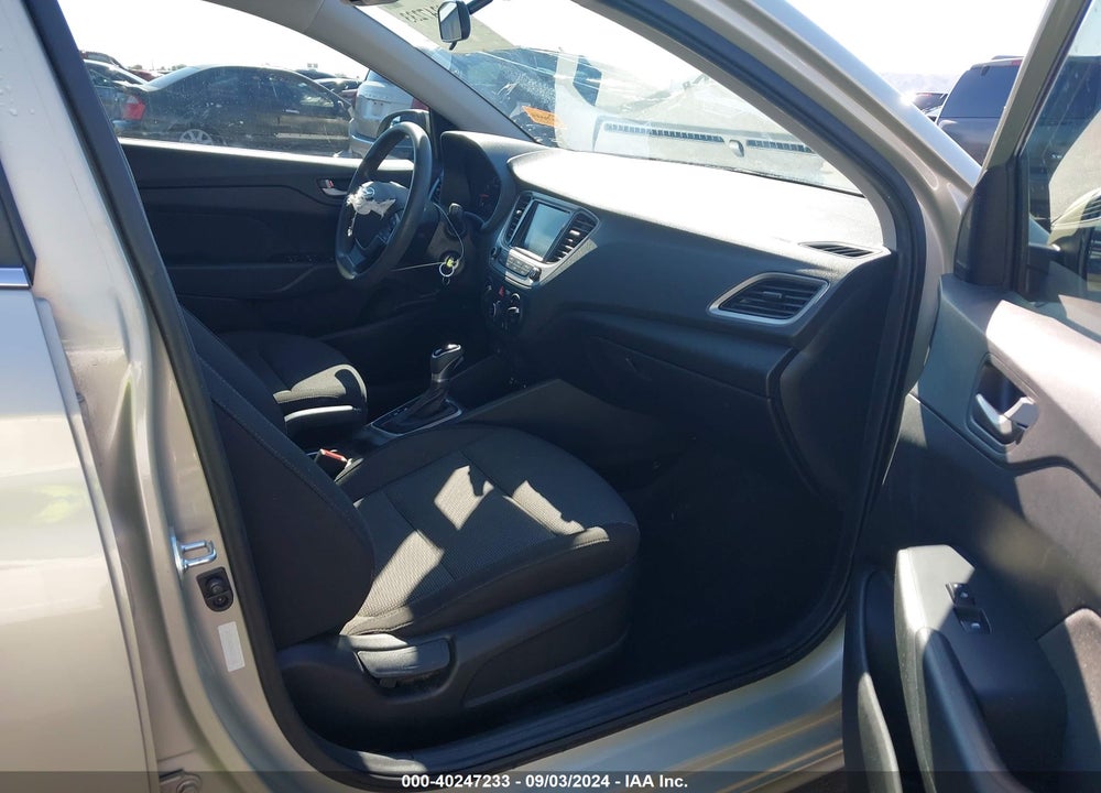 2019 HYUNDAI ACCENT SEL VIN: 3KPC24A34KE051082