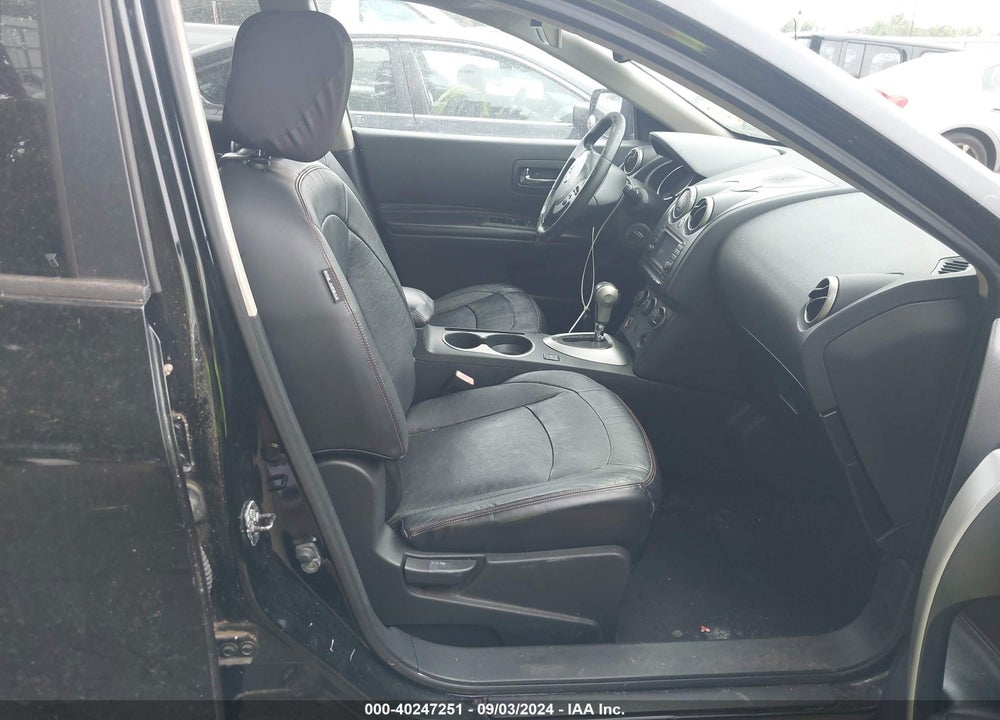 2011 NISSAN ROGUE SV VIN: JN8AS5MV0BW670668
