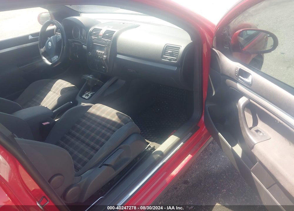 2006 VOLKSWAGEN GTI VIN: WVWFV71K96W073880
